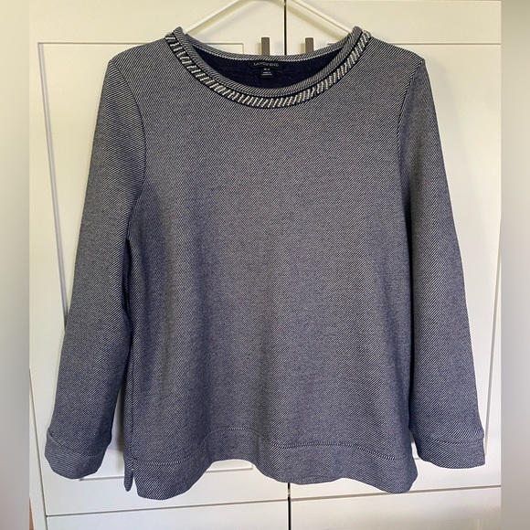 LANDS' END classy warm top. - Picture 1 of 11